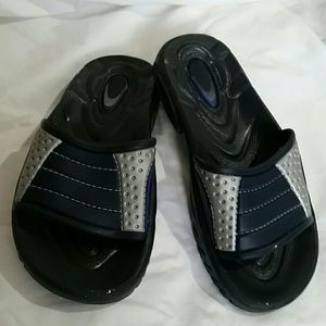 Boys Slip-on Sandals